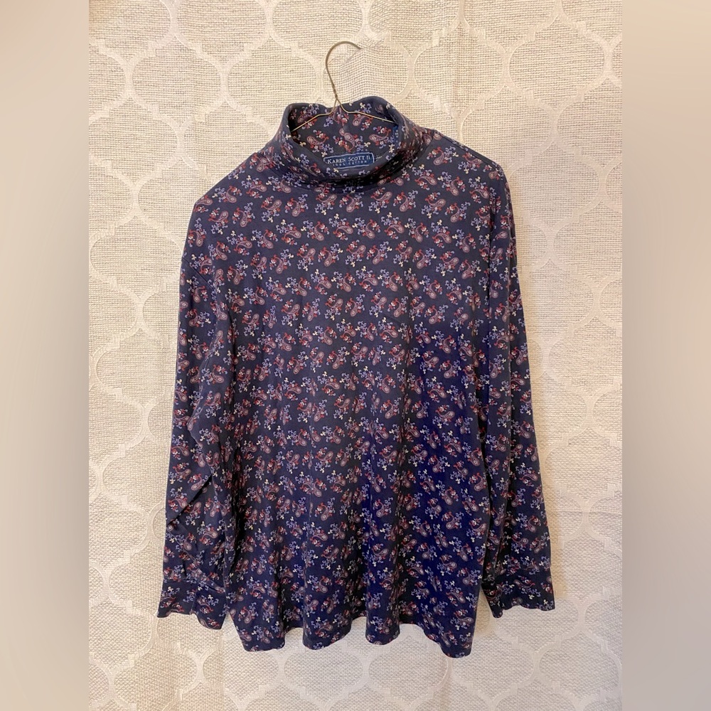 Dark Blue Paisley Patterned Turtleneck